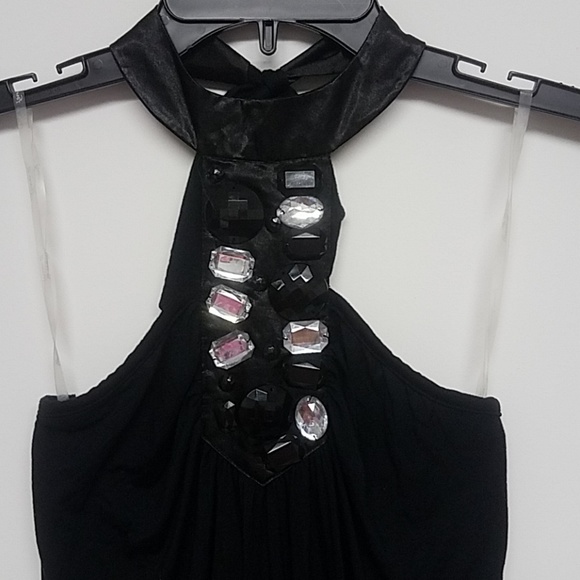 4/$20 Forever 21 Black halter Top - Picture 2 of 3